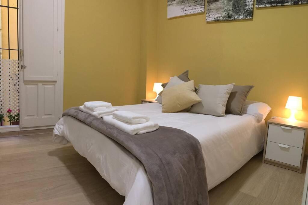 Cozy And Well Located Apartment In The Center Of Sevilla Eksteriør bilde